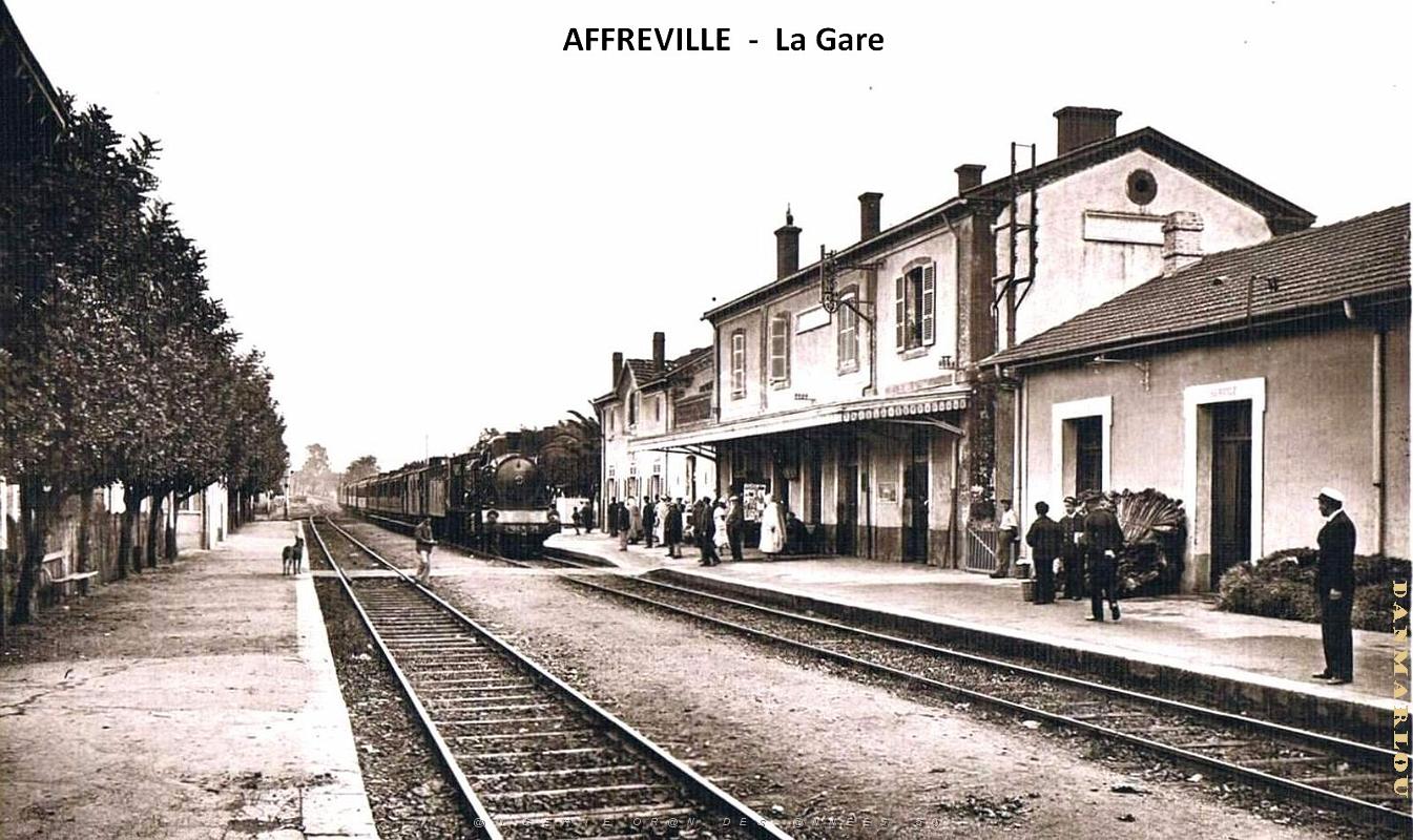 Affreville - Gare et Train.jpg